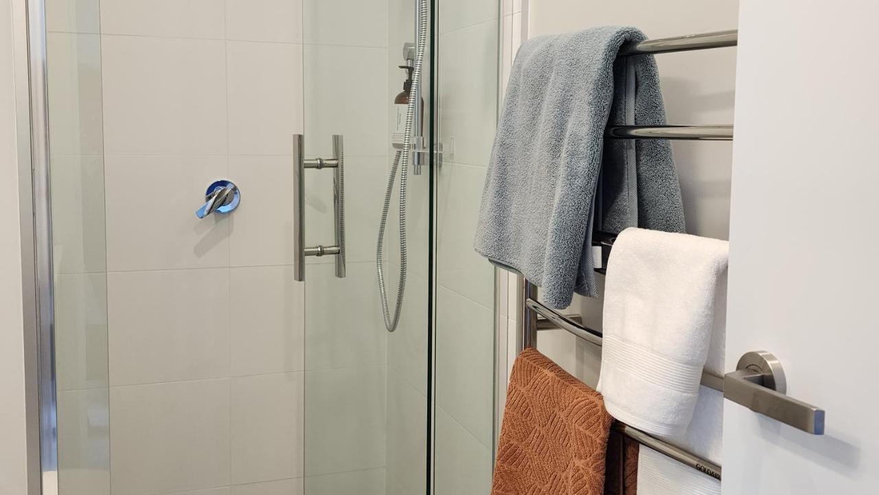 Enfield Lux Apartment Auckland Bagian luar foto